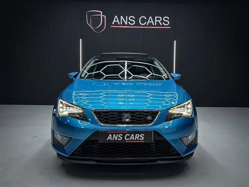 Usado Seat Leon FR 150 CV (110 kW) 2014 Azul Berlina