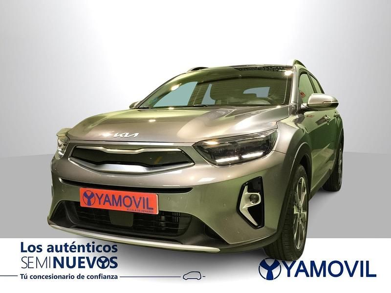 Usado Kia Stonic Edition 7 100 CV (73 kW) 2023 Gris SUV