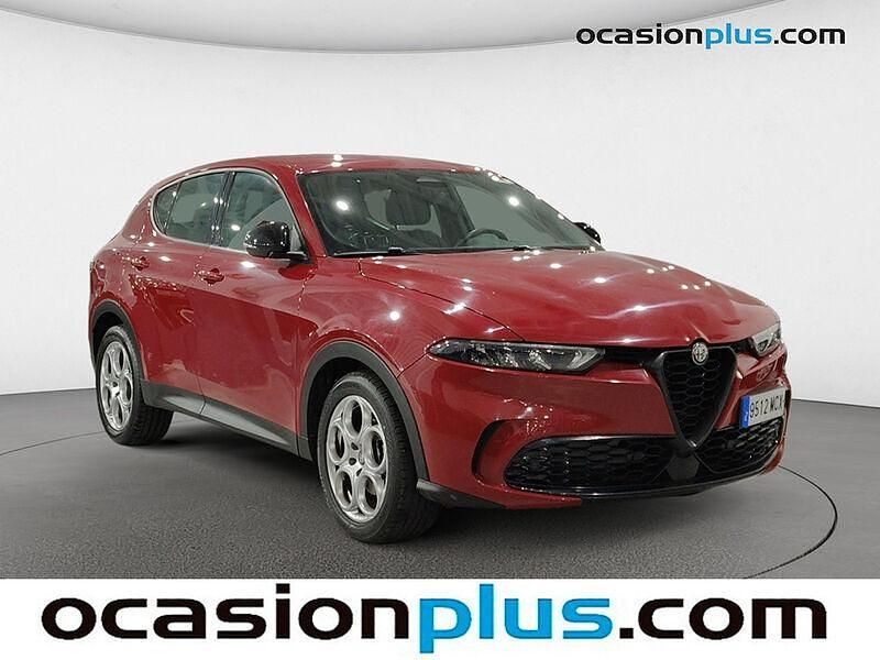 Usado Alfa Romeo Tonale Sprint 130 CV (95 kW) 2022 Rojo SUV