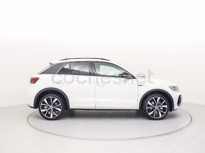 Usado VW T-Roc R-line 115 CV (84 kW) 2025 Blanco SUV