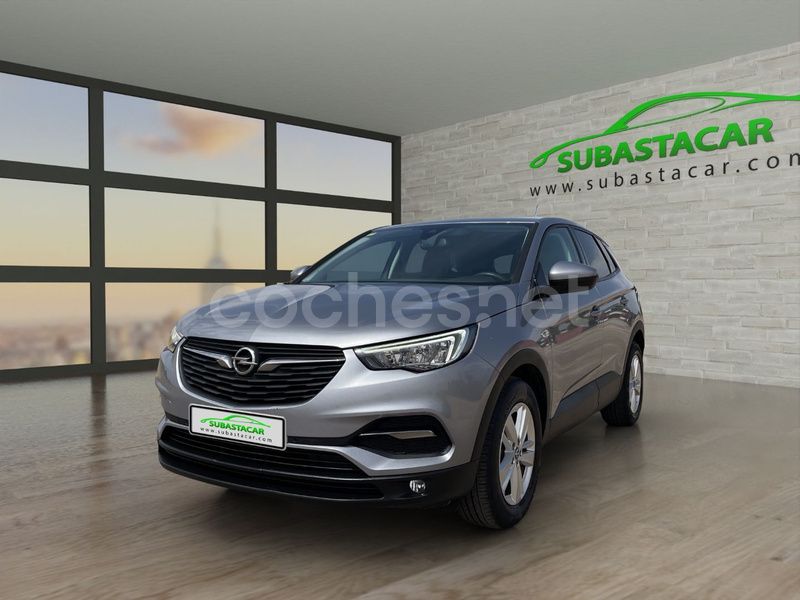Gris / plata Usado 2020 Opel Grandland X Selective SUV | 13.900 € (Buen precio) - Imagen 1/4