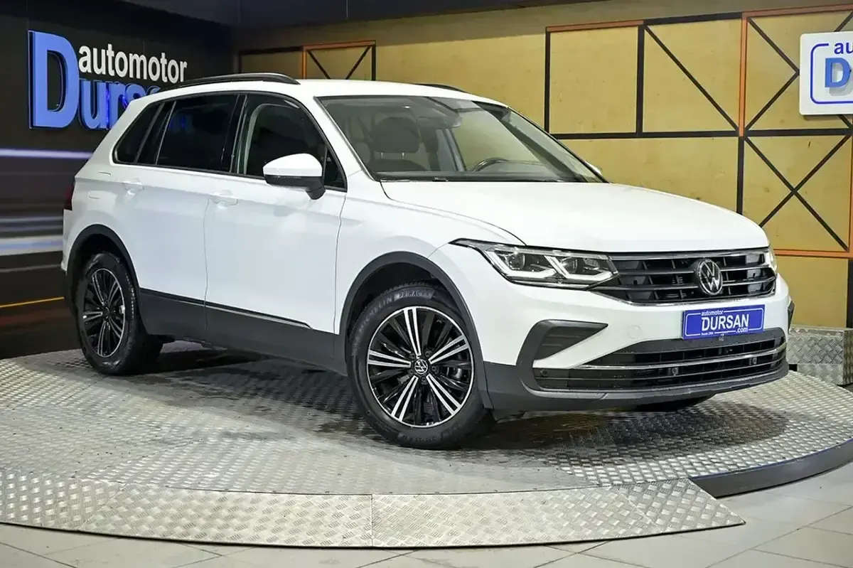 Usado VW Tiguan Life 151 CV (111 kW) 2022 Blanco SUV