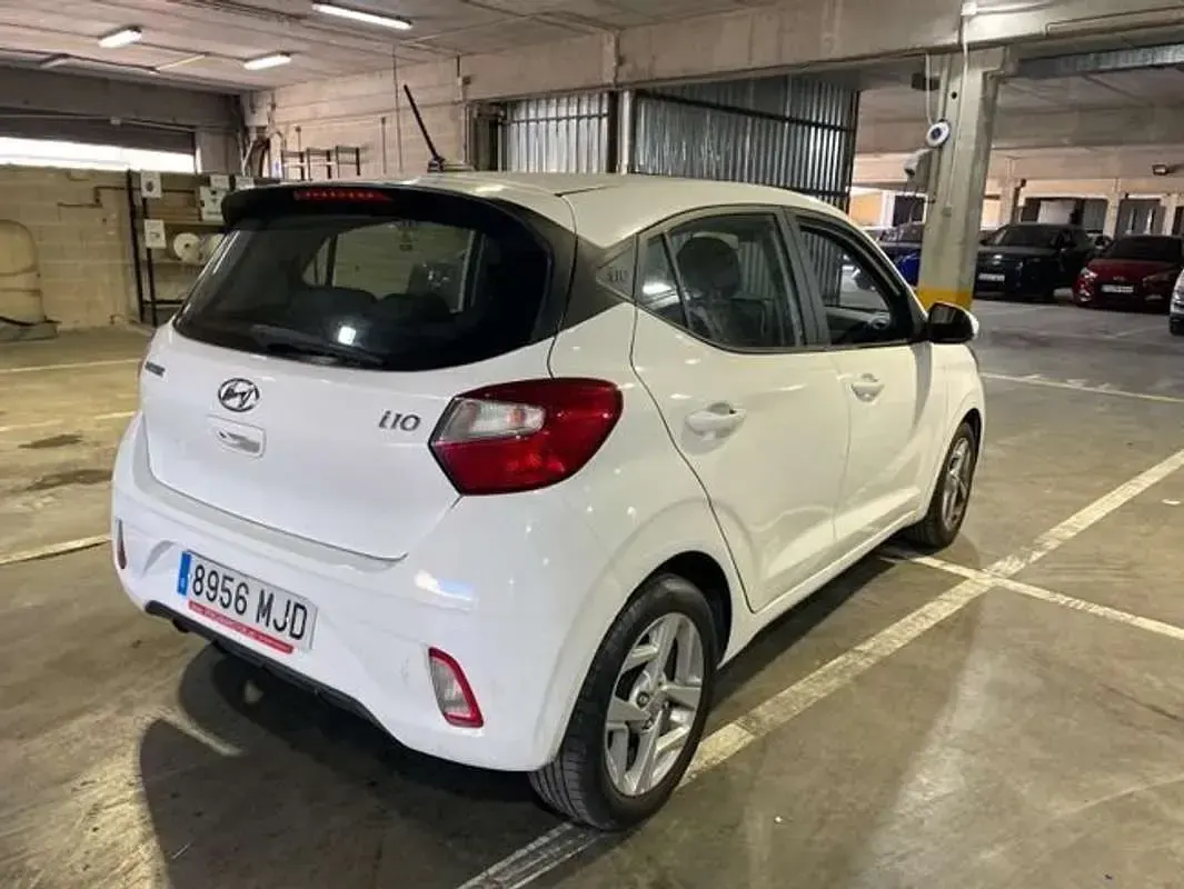 Usado Hyundai i10 N Line 84 CV (61 kW) 2023 Blanco Utilitario