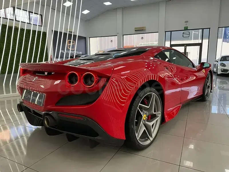 Usado Ferrari F8 720 CV (529 kW) 2020 Rojo Coupe