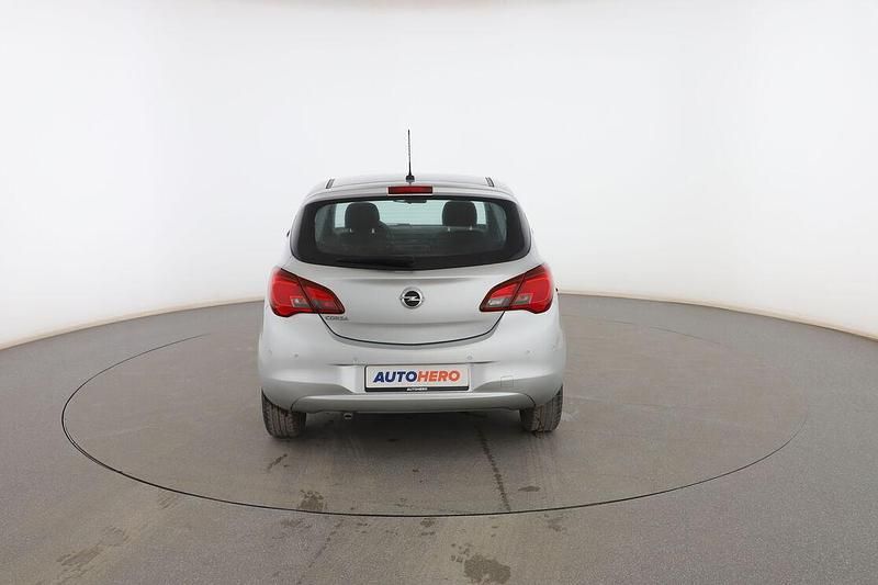 Usado Opel Corsa Selective 90 CV (66 kW) 2016 Gris Utilitario