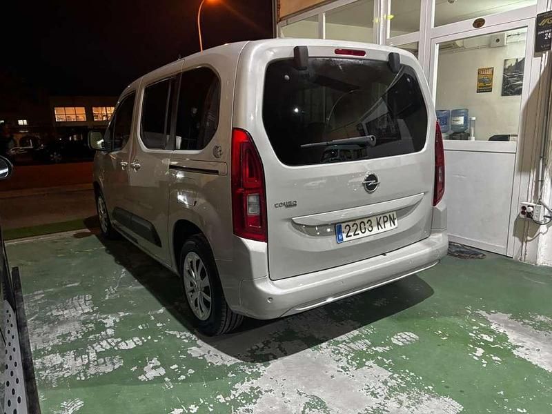 Usado Opel Combo Life Innovation 102 CV (75 kW) 2018 Gris Monovolumen