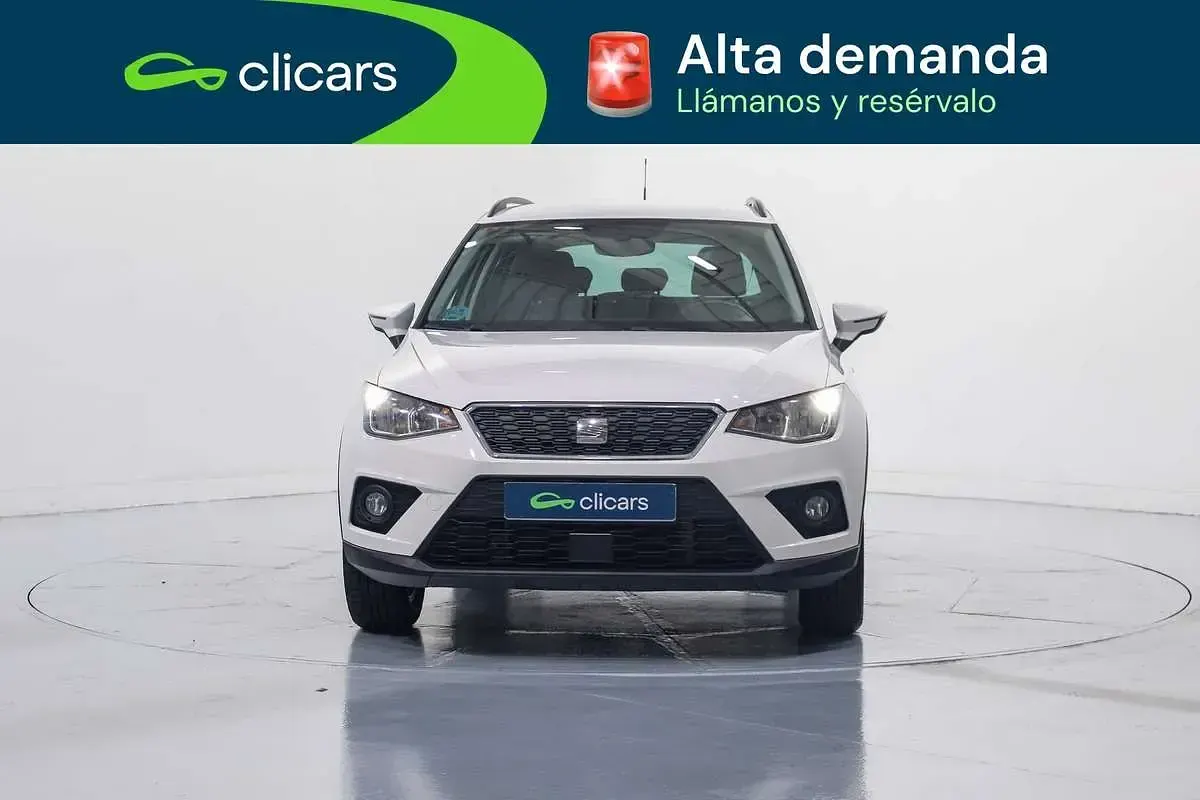 Usado Seat Arona Ecomotive 95 CV (69 kW) 2019 Blanco SUV
