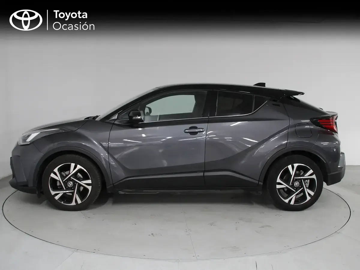 Używany Toyota C-HR Advance 184 KM (135 kW) 2022 Biały SUV