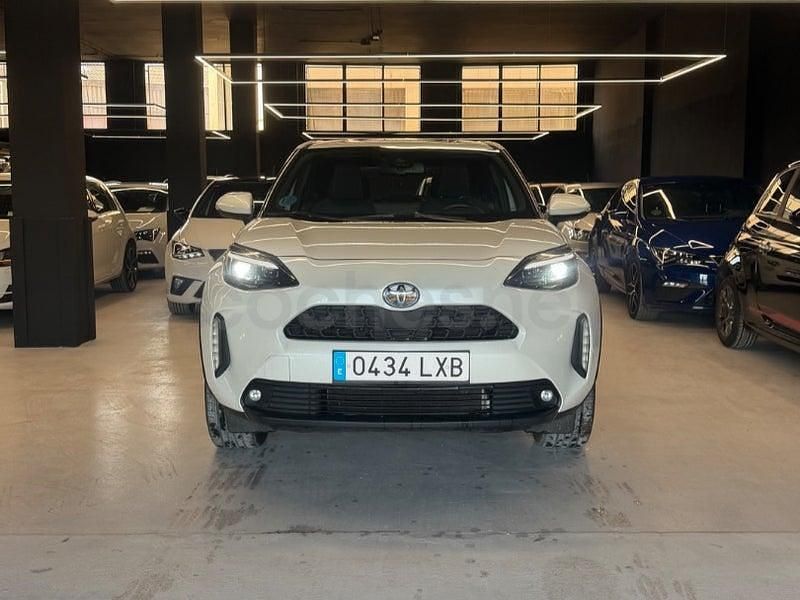 Usado Toyota Yaris Cross Connect Style 116 CV (85 kW) 2022 Blanco SUV