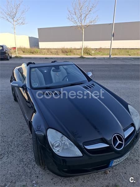 Usado Mercedes SLK200 163 CV (119 kW) 2005 Negro Descapotable