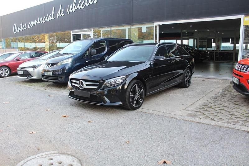 Negro Usado 2021 Mercedes C300 Familiar | 25.850 € - Imagen 1/4