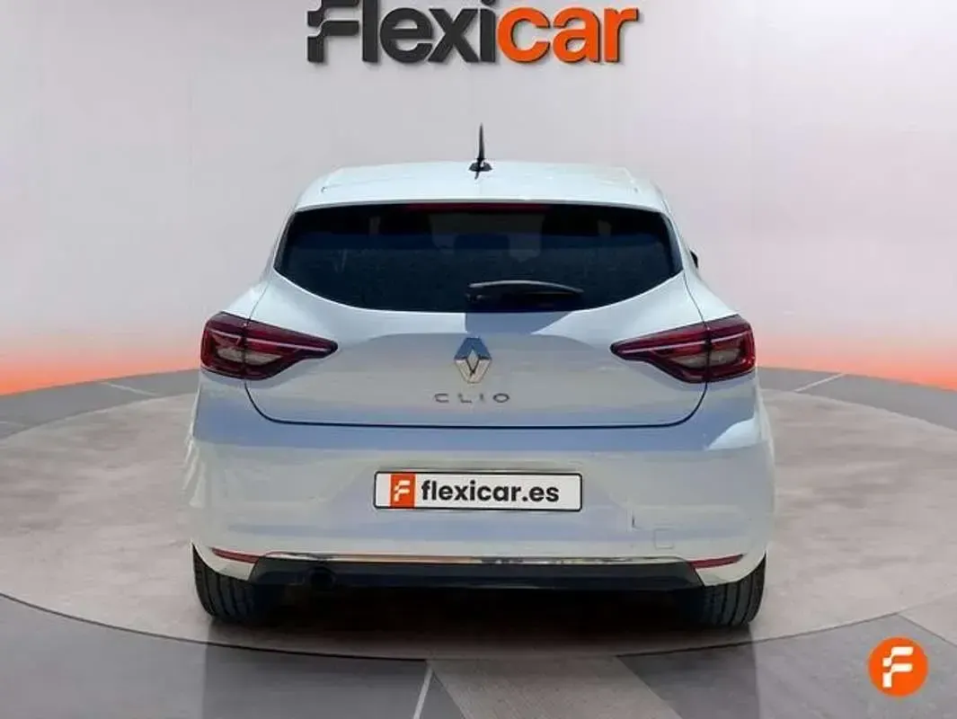 Usado Renault Clio Intens 86 CV (63 kW) 2020 Blanco Utilitario