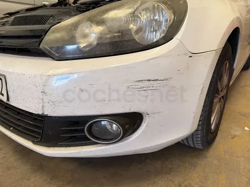 Usado VW Golf VI 105 CV (77 kW) 2010 Blanco Utilitario