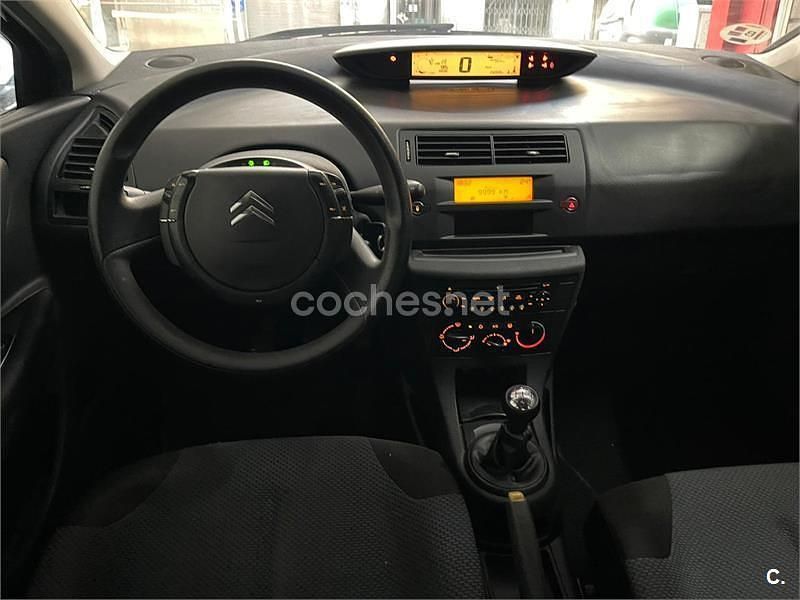 Usado Citroën C4 112 CV (82 kW) 2010 Negro Berlina