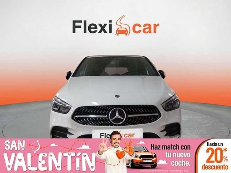 Usado Mercedes B200 165 CV (121 kW) 2020 Blanco Monovolumen