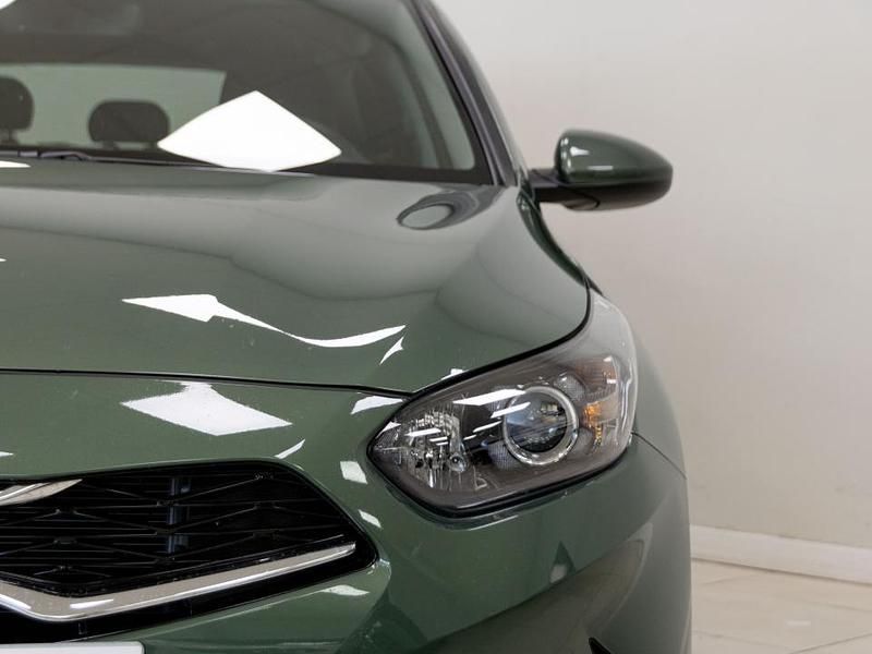 Usado Kia Ceed 100 CV (73 kW) 2024 Otro Utilitario