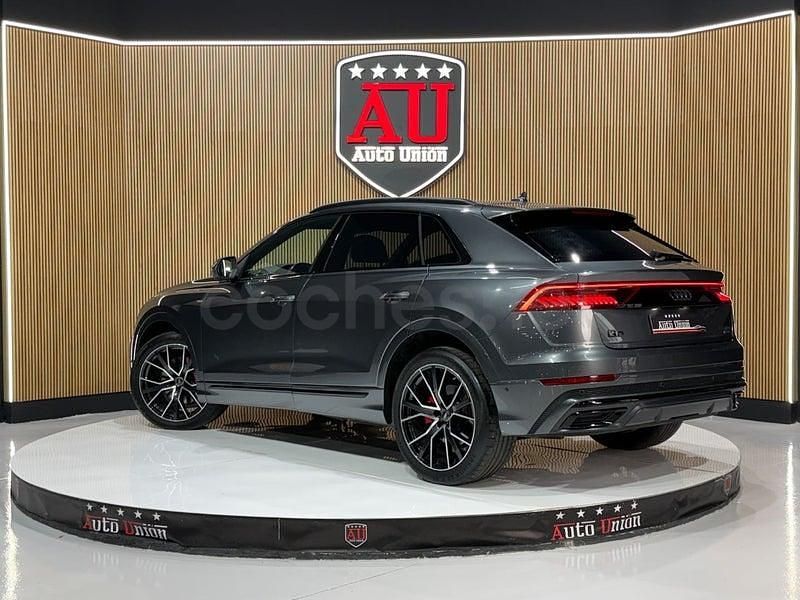 Usado Audi Q8 S-Line 286 CV (210 kW) 2018 Gris / plata SUV