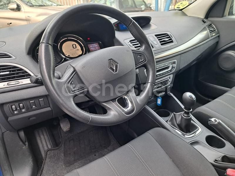 Usado Renault Mégane Intens 95 CV (69 kW) 2014 Azul Berlina
