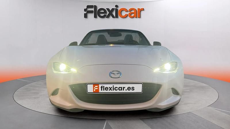 Usado Mazda MX5 Style+ 131 CV (96 kW) 2017 Blanco Descapotable