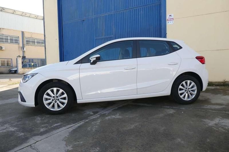 Usado Seat Ibiza Style 95 CV (69 kW) 2020 Blanco Utilitario