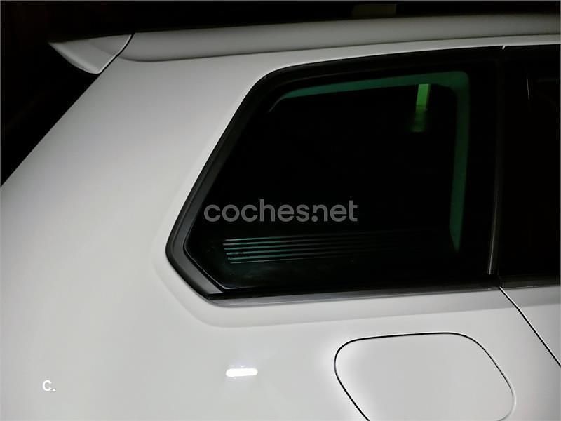 Usado VW Golf VII Sportline 125 CV (91 kW) 2017 Blanco Familiar