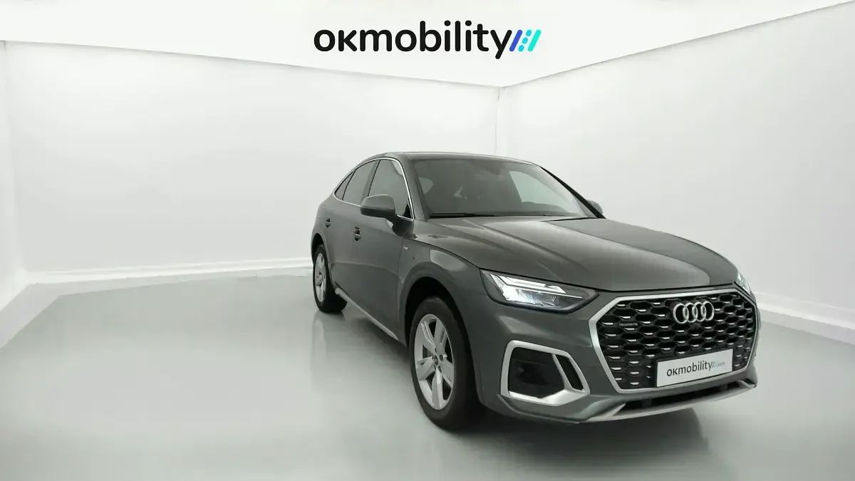Usado Audi Q5 Sportback S-Line 204 CV (150 kW) 2023 Daytonagrau perleffekt SUV