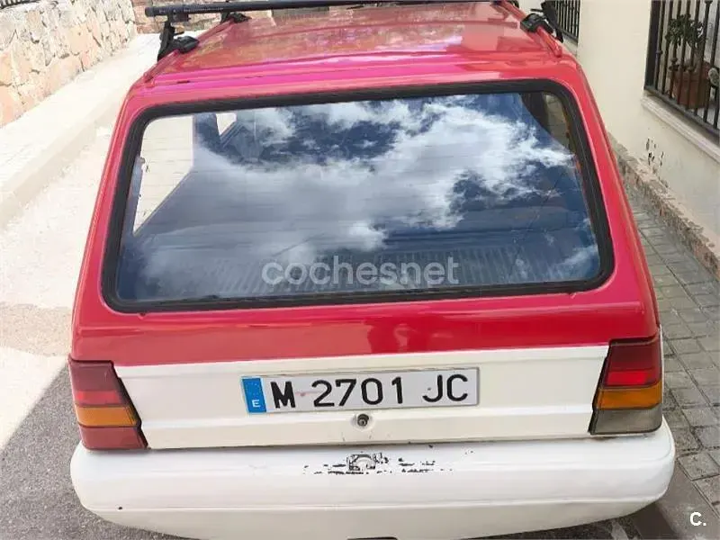 Usado Seat Marbella 42 CV (30 kW) 1994 Rojo Utilitario