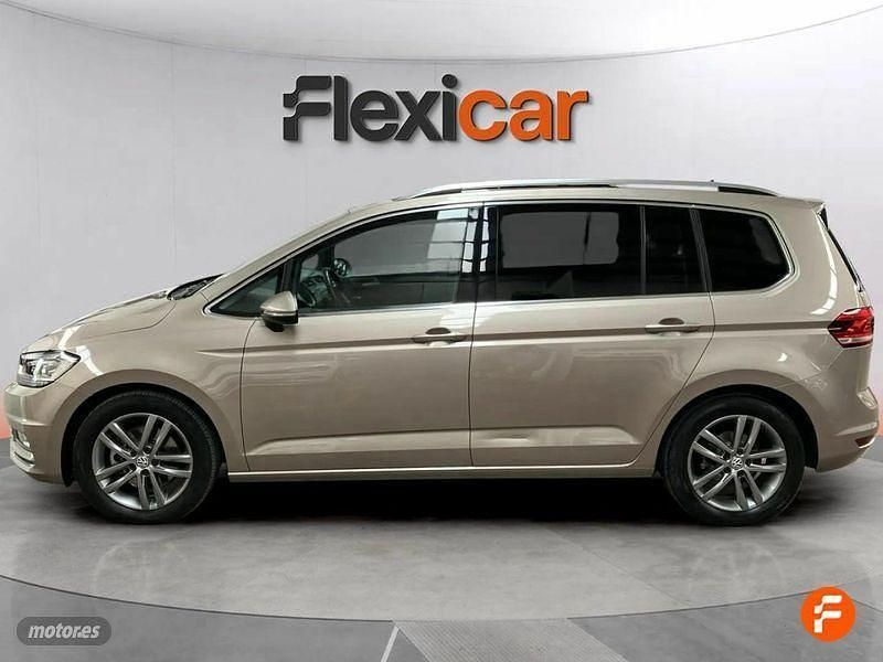 Usado VW Touran Sportline 150 CV (110 kW) 2016 Marrón Monovolumen