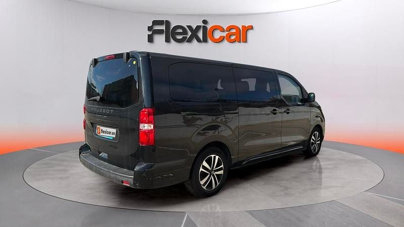 Usado Peugeot Traveller Business-Line 180 CV (132 kW) 2024 Negro Monovolumen