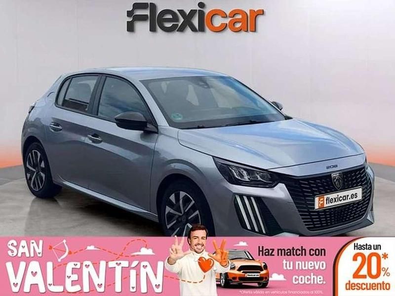 Usado Peugeot 208 Active 102 CV (75 kW) 2024 Gris Utilitario