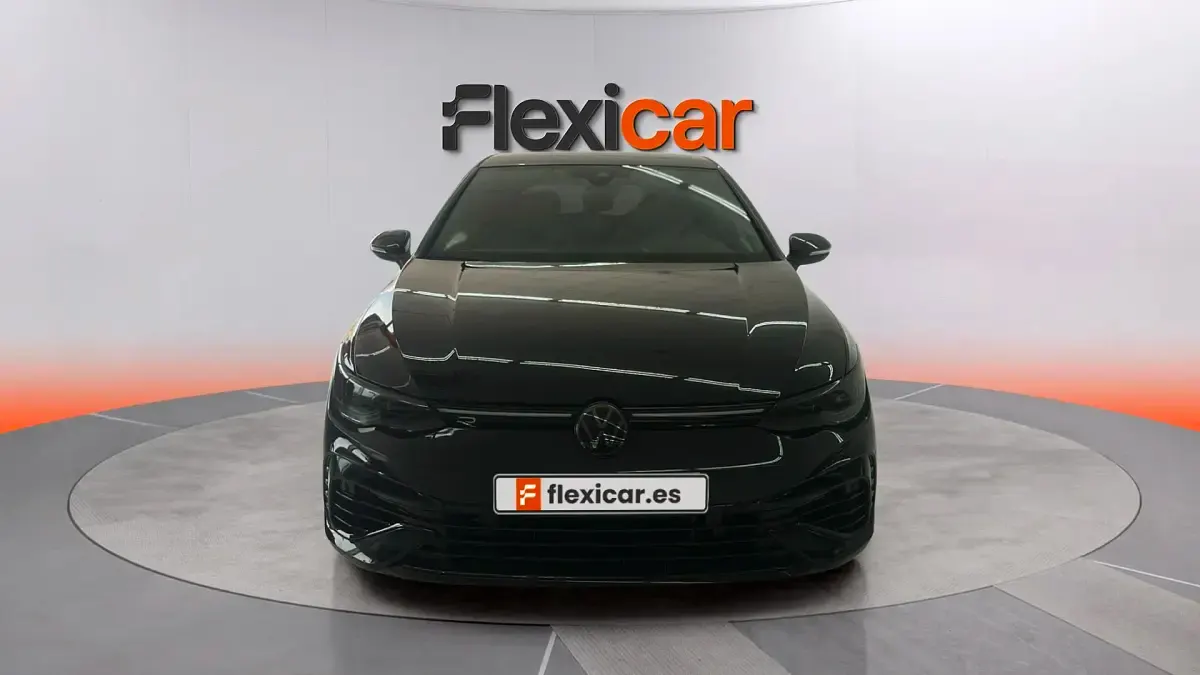 Usado VW Golf VIII R 321 CV (236 kW) 2021 Negro Berlina