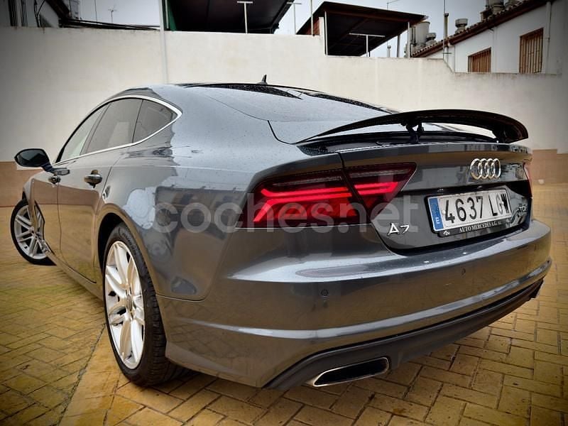 Gris / plata Usado 2015 Audi A7 Sportback S-Line Utilitario | 19.999 € (Precio justo) - Imagen 1/4