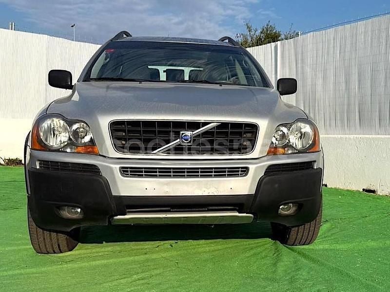 Usado Volvo XC90 Executive 163 CV (119 kW) 2004 Gris / plata SUV
