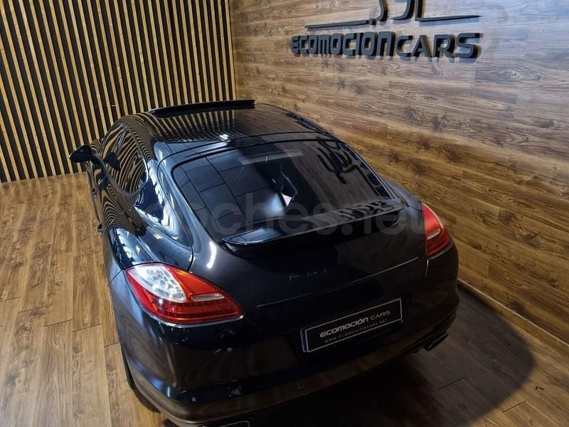Usado Porsche Panamera 250 CV (183 kW) 2011 Negro Utilitario