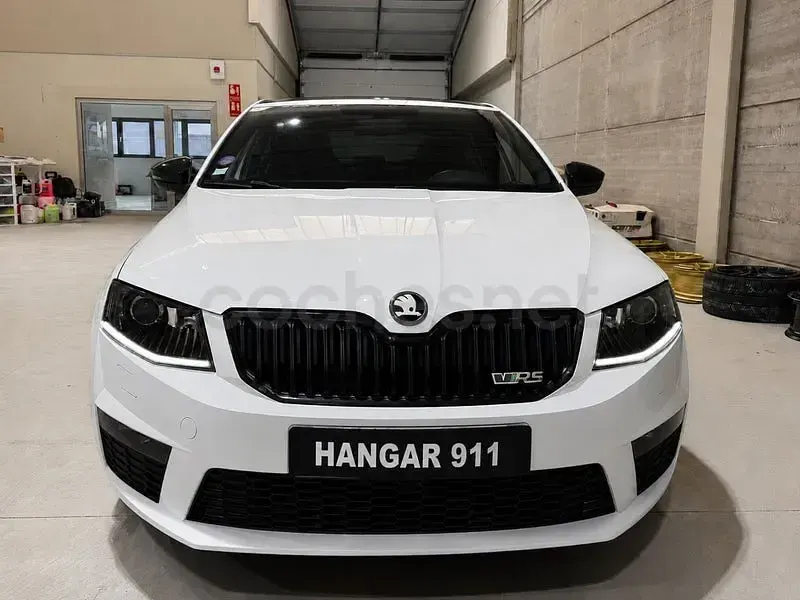Usado Skoda Octavia RS 220 CV (161 kW) 2014 Blanco Familiar