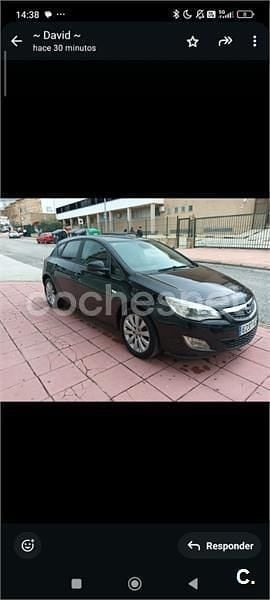 Usado Opel Astra Selective 110 CV (80 kW) 2012 Negro Berlina