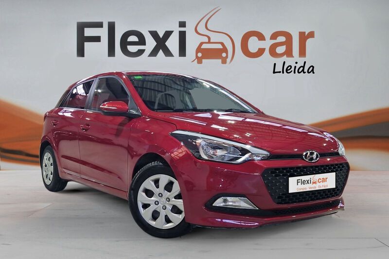 Rojo Usado 2017 Hyundai i20 Berlina | 7790 € (Super precio) - Imagen 1/4