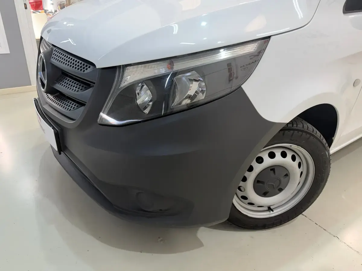 Usado Mercedes Vito 136 CV (100 kW) 2019 Blanco Van