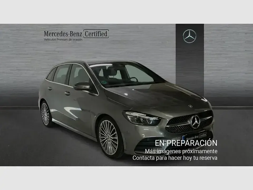 Usado Mercedes B200 150 CV (110 kW) 2025 Gris Utilitario