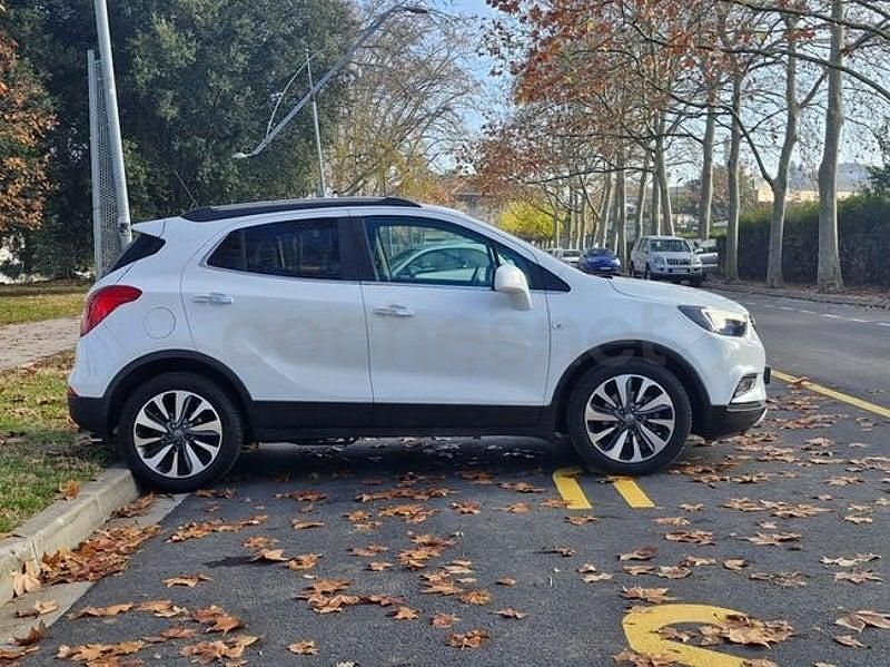 Usado Opel Mokka Excellence 140 HP (102 kW) 2017 Branco SUV