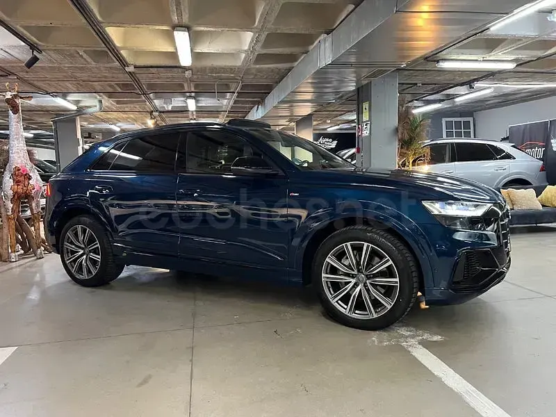 Usado Audi Q8 S-Line 286 CV (210 kW) 2018 Azul SUV