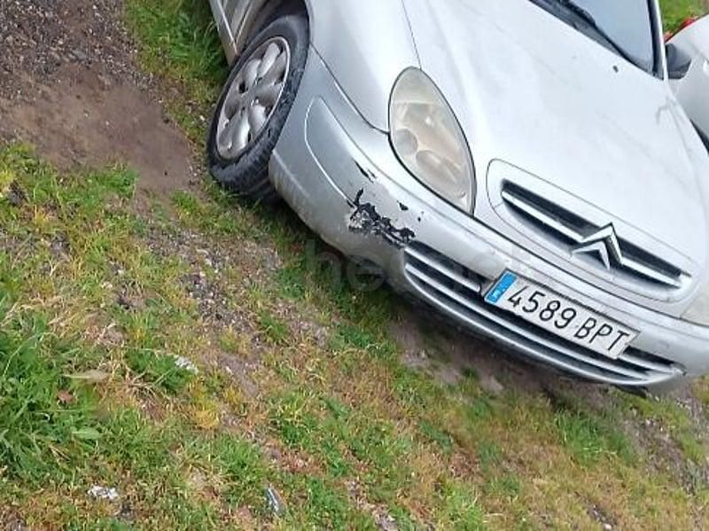 Usado Citroën Xsara 71 CV (52 kW) 2002 Gris / plata Berlina