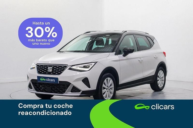 Usado Seat Arona FR 110 CV (80 kW) 2022 Blanco SUV