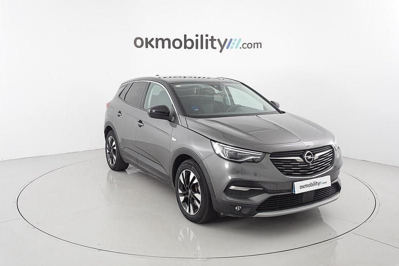 Usado Opel Grandland X Ultimate 300 CV (220 kW) 2021 Gris moai / techo negro SUV