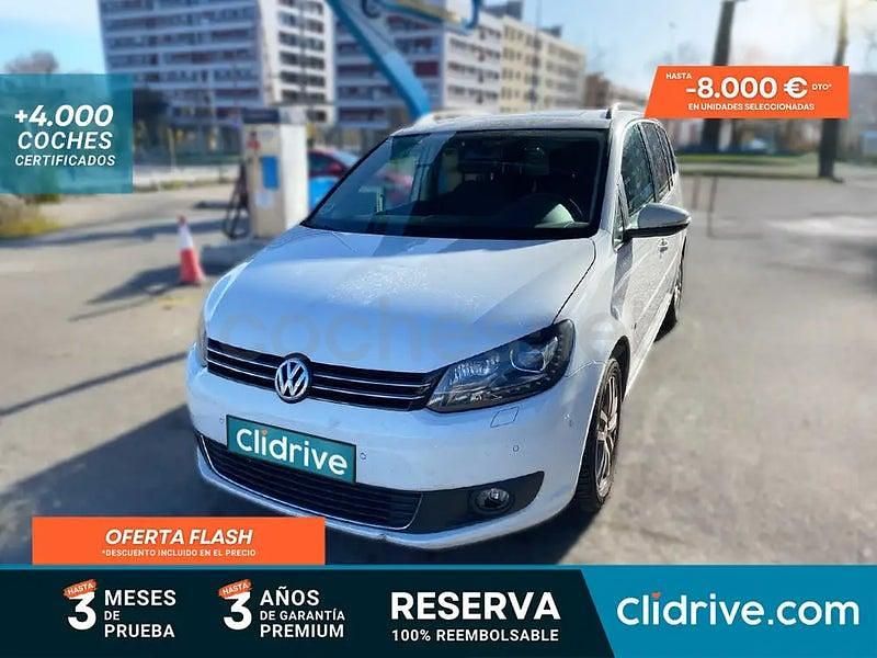 Usado VW Touran Edition 105 CV (77 kW) 2013 Blanco Monovolumen