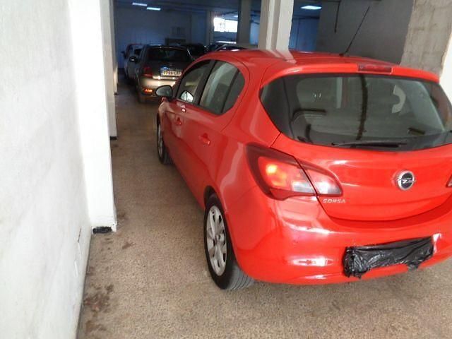 Usado Opel Corsa Selective 90 CV (66 kW) 2019 Rojo Utilitario