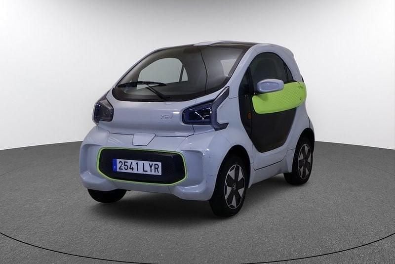 Gris Usado 2022 XEV Yoyo Utilitario | 8640 € - Imagen 1/4