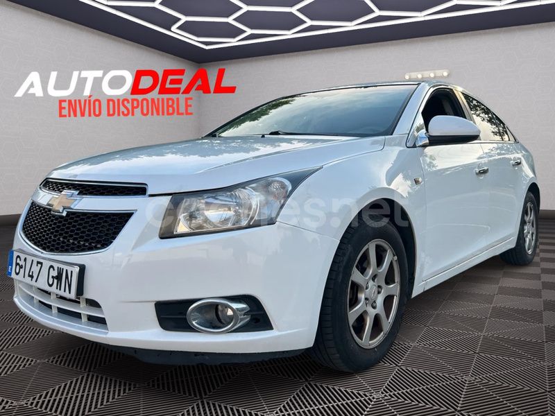 Blanco Usado 2011 Chevrolet Cruze LS Berlina | 5900 € (Precio justo) - Imagen 1/4