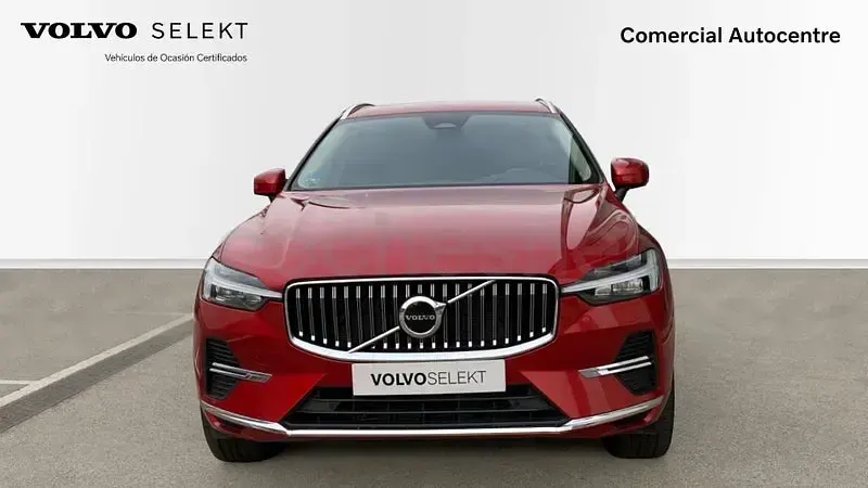 Usado Volvo XC60 Plus 197 CV (144 kW) 2023 Rojo SUV