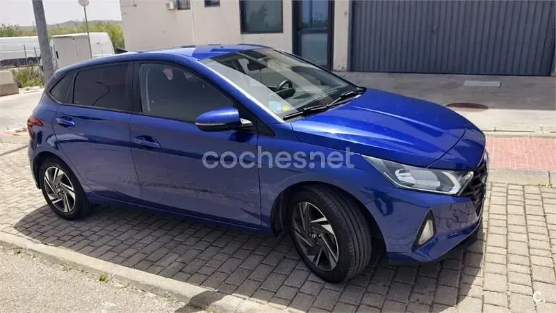 Usado Hyundai i20 84 CV (61 kW) 2020 Azul Utilitario